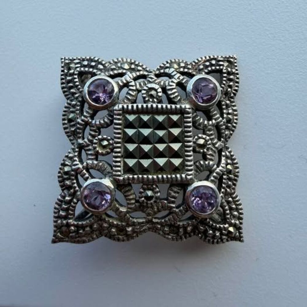 925 Sterling Silver Marcasite & Amethyst Openwork Brooch Pin – Signed HAN